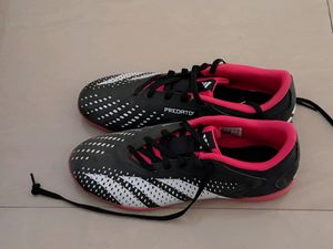 Adidas Shoes Girls Like New, 5299 Original Price