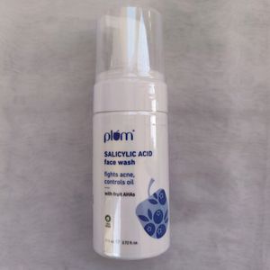 Plum Salicylic Acid Face Wash