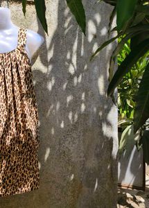 1.27.3 SEXY CHEETAH PRINT DRESS