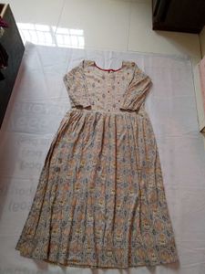 Nayara Cut Kurti