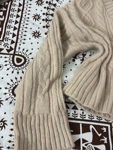 Cable Knit Sweater Vest