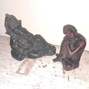 2 Resin Showpieces