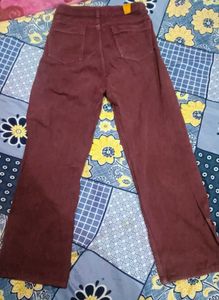 Floral Crop Top &amp; Purple Jeans