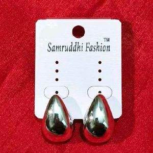Earring Set - Pearl Bow &amp; Silver Teardrop