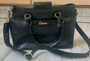 LUXURY BRAND TEXTURED HANDBAG