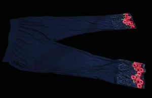 2 Pairs of Women&#39;s Pants