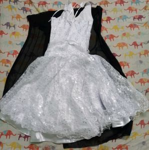 Gorgeous Snow White Sleeveless Frock Beautifully D