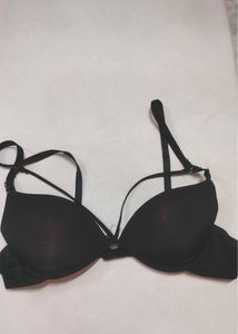 Wonderbra Black Bra