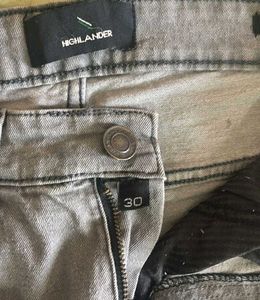 Highlander Jeans 30 Size 👖