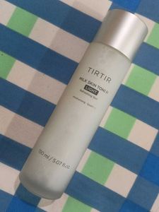 TIRTIR Milk Skin Toner Light