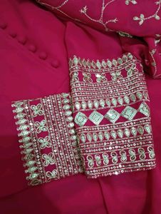 WOMEN Embrodairy Stright Kurta Set