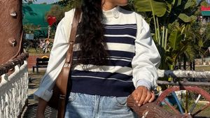 Crop Half Sweater