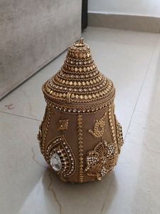 Can Be Used As Piggy Bank To Put Coins And Notes