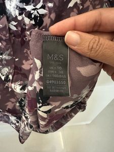 Size 10 M&amp;S Elegant Pink Flowery Top