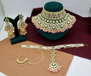 High Quality Kundan Mathapatti Set