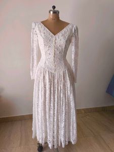 Vintage Lace Long Sleeve Dress