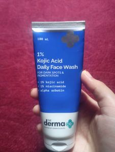 Derma Co 1% Kojic Acid Face Wash Preloved