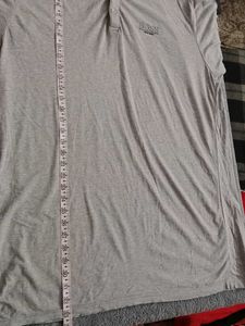 HUGO BOSS Men&#39;s Grey Tshirt