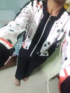 Girls stylish track suit