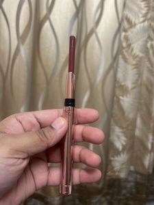 Price Drop💫🆕 Jaquline USA Transferproof Matte L
