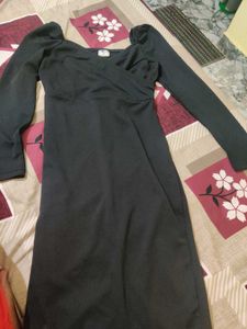 Chic Bodycon Midi Dress black