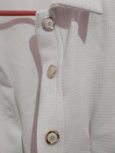 Chic White Cropped Knit Jacket w/ Gold Buttons