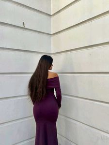 wine bodycon dress