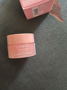 LANEIGE BOUNCY &amp; FIRM SLEEPING MASK