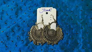 Black Metal Sliver Earring