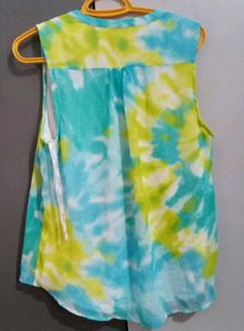 Calvin Klein Tie-Dye Sleeveless Top