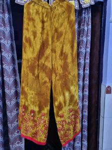 Aurelia Kurta Set With Embroidery Sharara