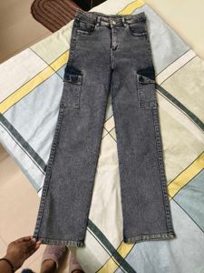 I'm Selling A Cargo Pant.