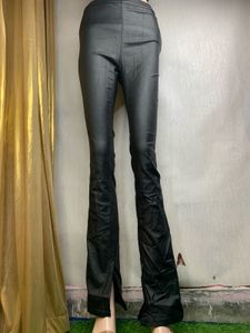 Stylish Black Flare Leggings