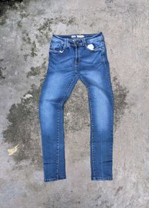 Pescare Men's Imported Jen's 👖