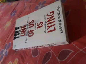 🆕 One Of Us Is Lying Book Paperback