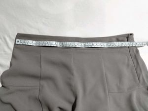 Forever 21 Skirt Shorts (gray)