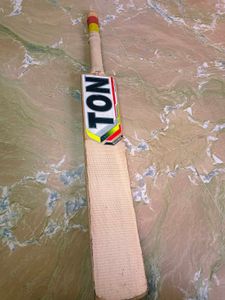 High End Brand Cricket Bat Ton