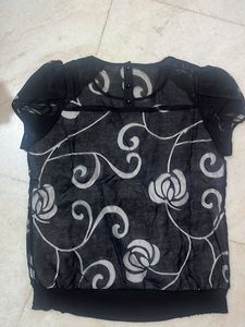 Beautiful Top With Inner Attached