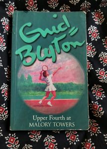 GRID BLYTON'S UPPER FOURTH AT MALORY TOWERS
