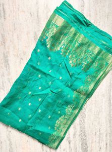 Elegant Green &amp; Gold Dupattas