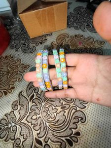 Floral Bangle Set