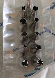 Cake Decorating Set