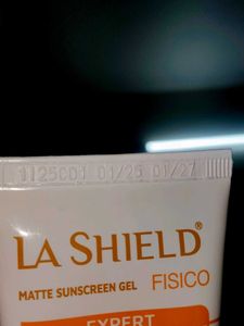 La Shield Spf 50+ Sunscreen