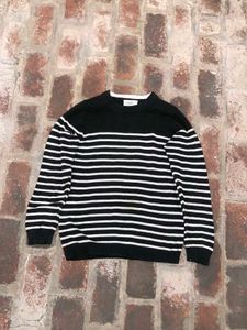 Korean Actor Sweater