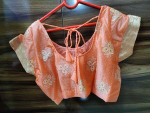 Elegant peach Floral Saree