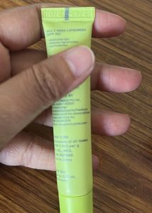 Hyphen SPF lipscreen