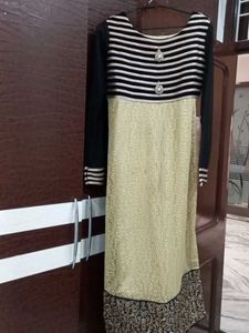 Elegant Gold & Black Long Sleeve Dress