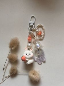Bunny Charm 🥕