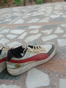 Puma Sneakers - Casual Style