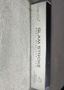 Me-On Glam Stroke Eyeliner Pen